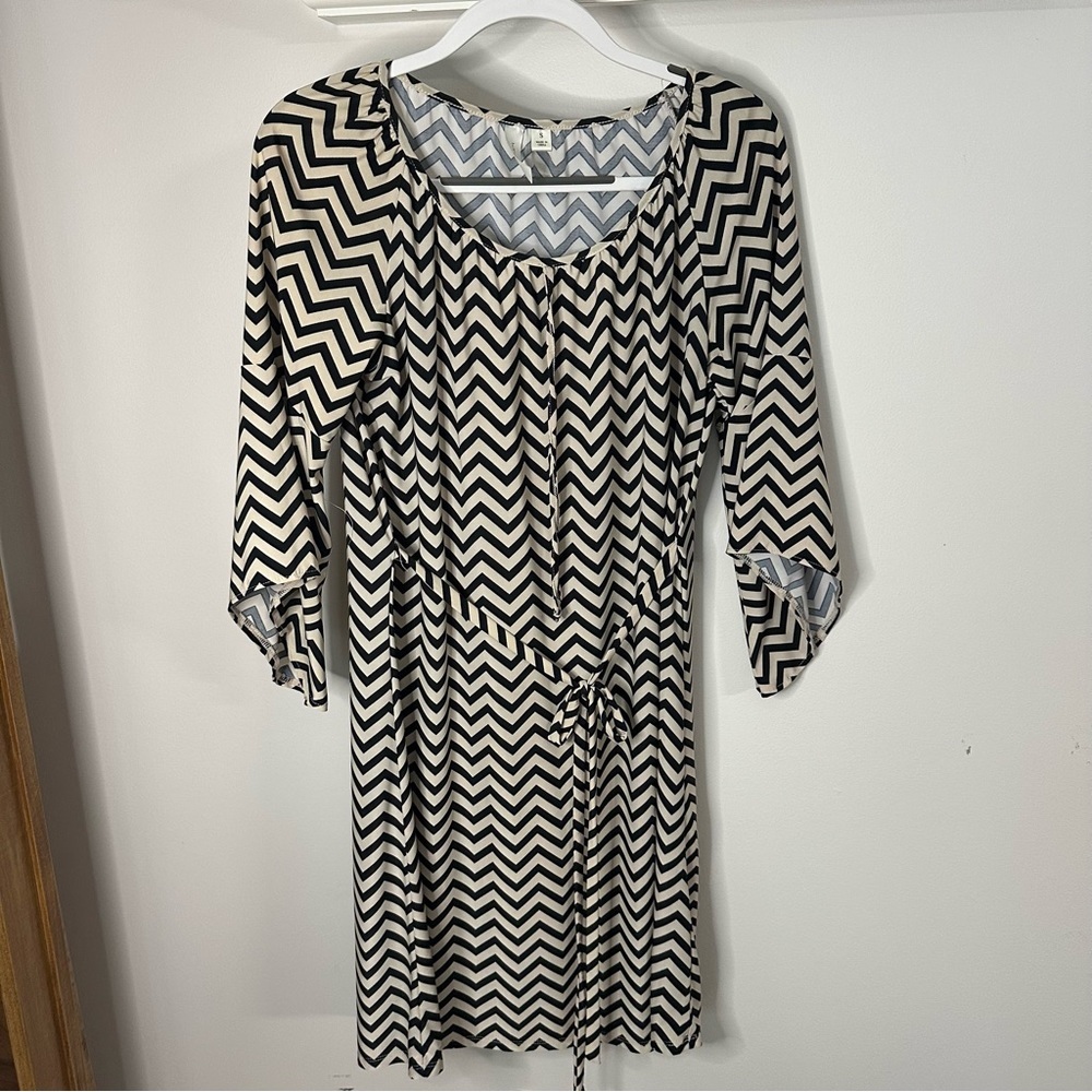 Tacera Chevron Dress, Tan and Black